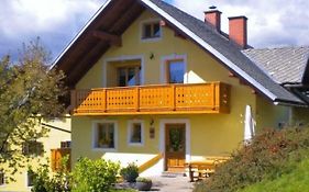 Apartma Pr Tavcarju